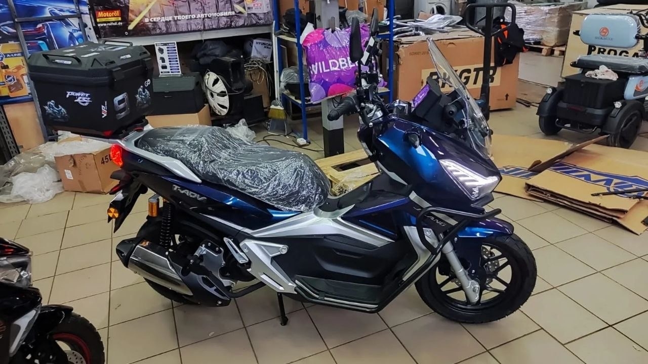 Скутер Jilang ADV 200 EFI 
